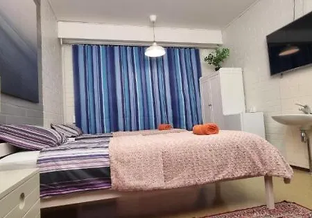 Majatalo Villanen Pensjonat Längelmäki